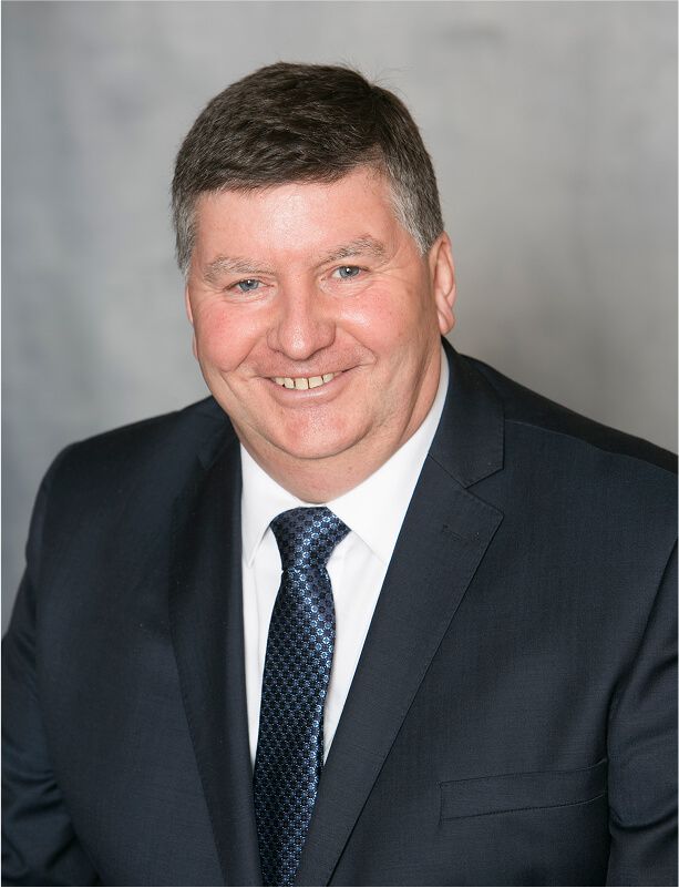Keith Baxter
