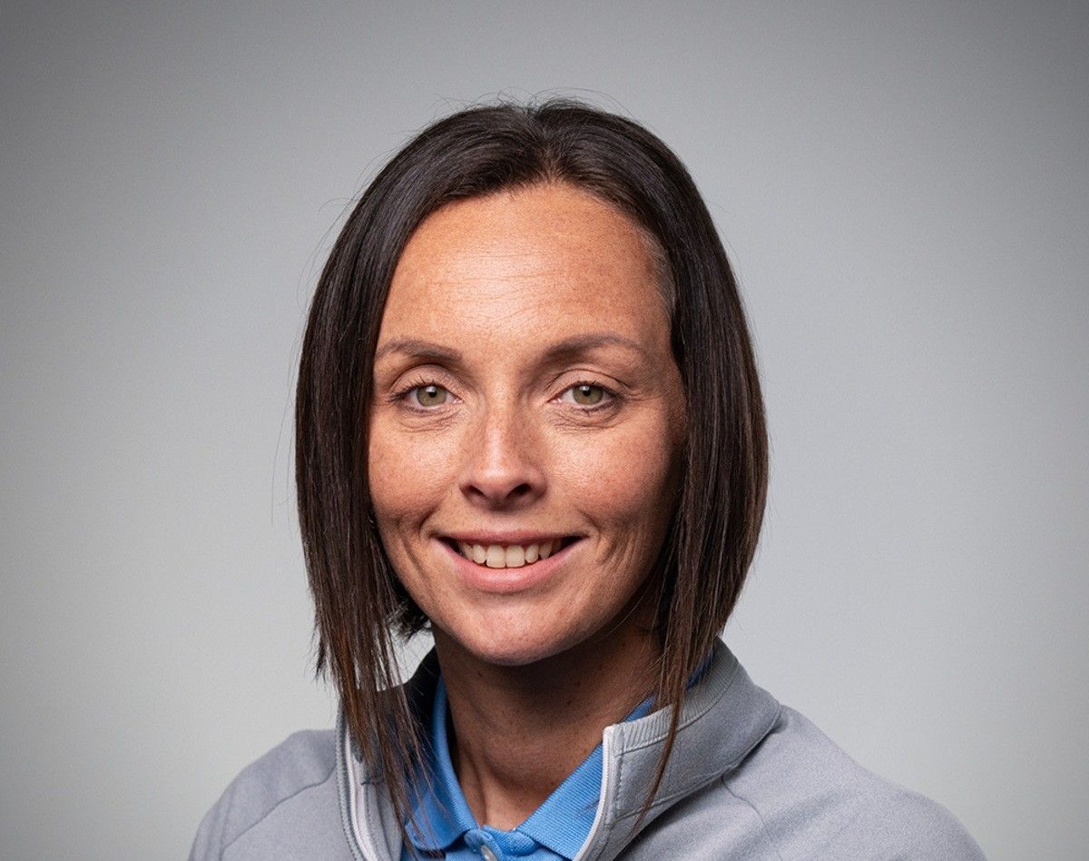 Danielle Carr-Thomas 1x1 2 (2)222.jpg